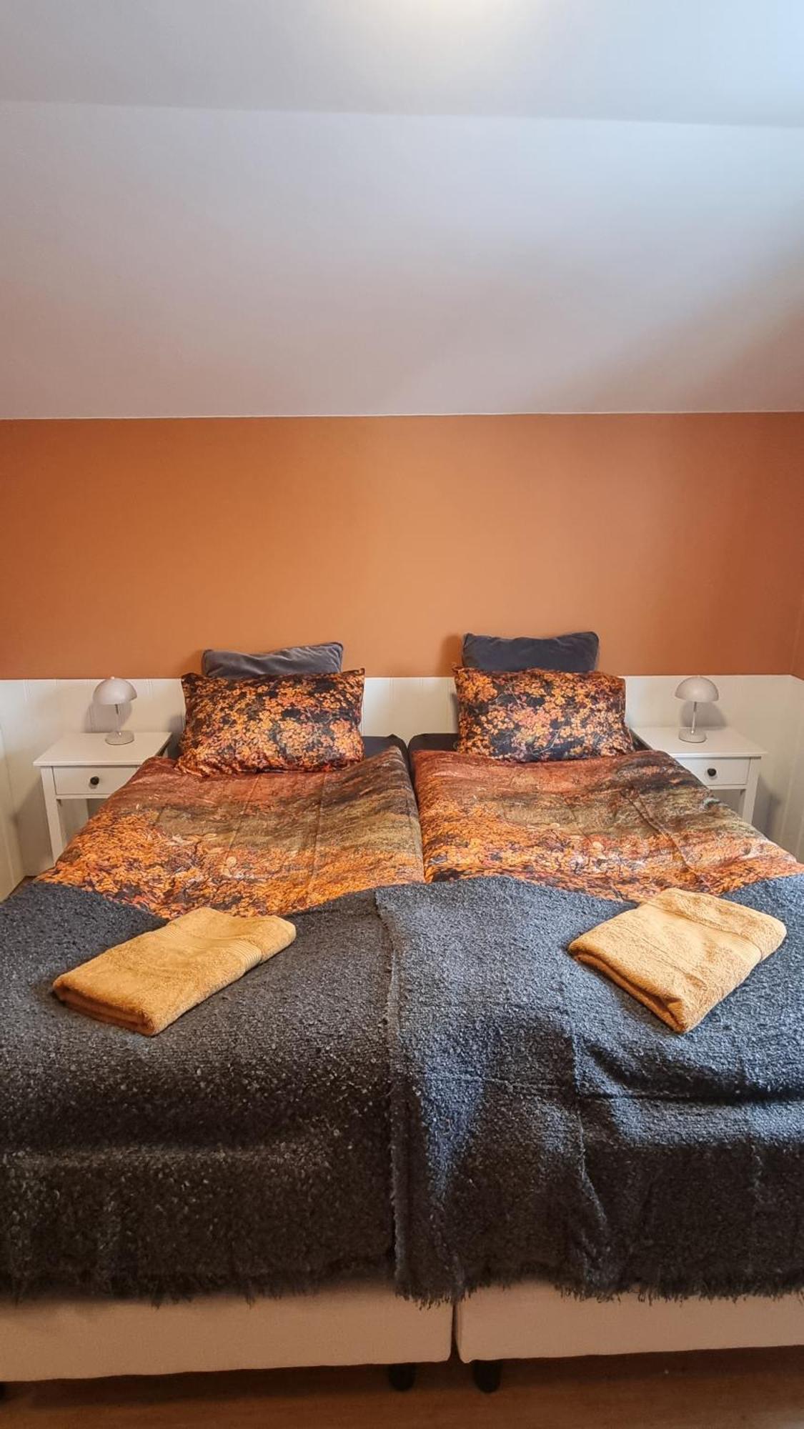 Fornilaekur Guesthouse Блёндюоус Экстерьер фото