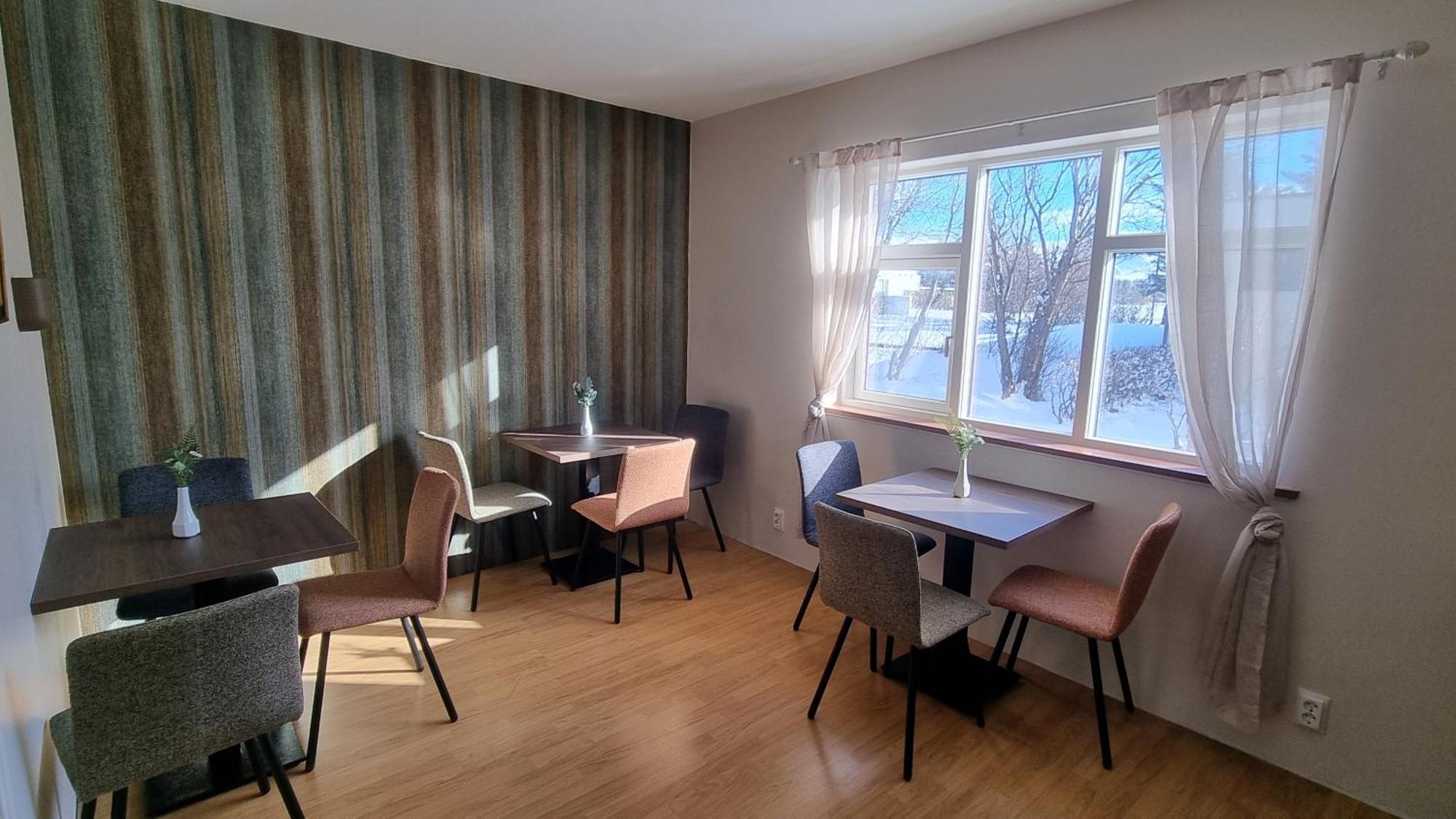 Fornilaekur Guesthouse Блёндюоус Экстерьер фото